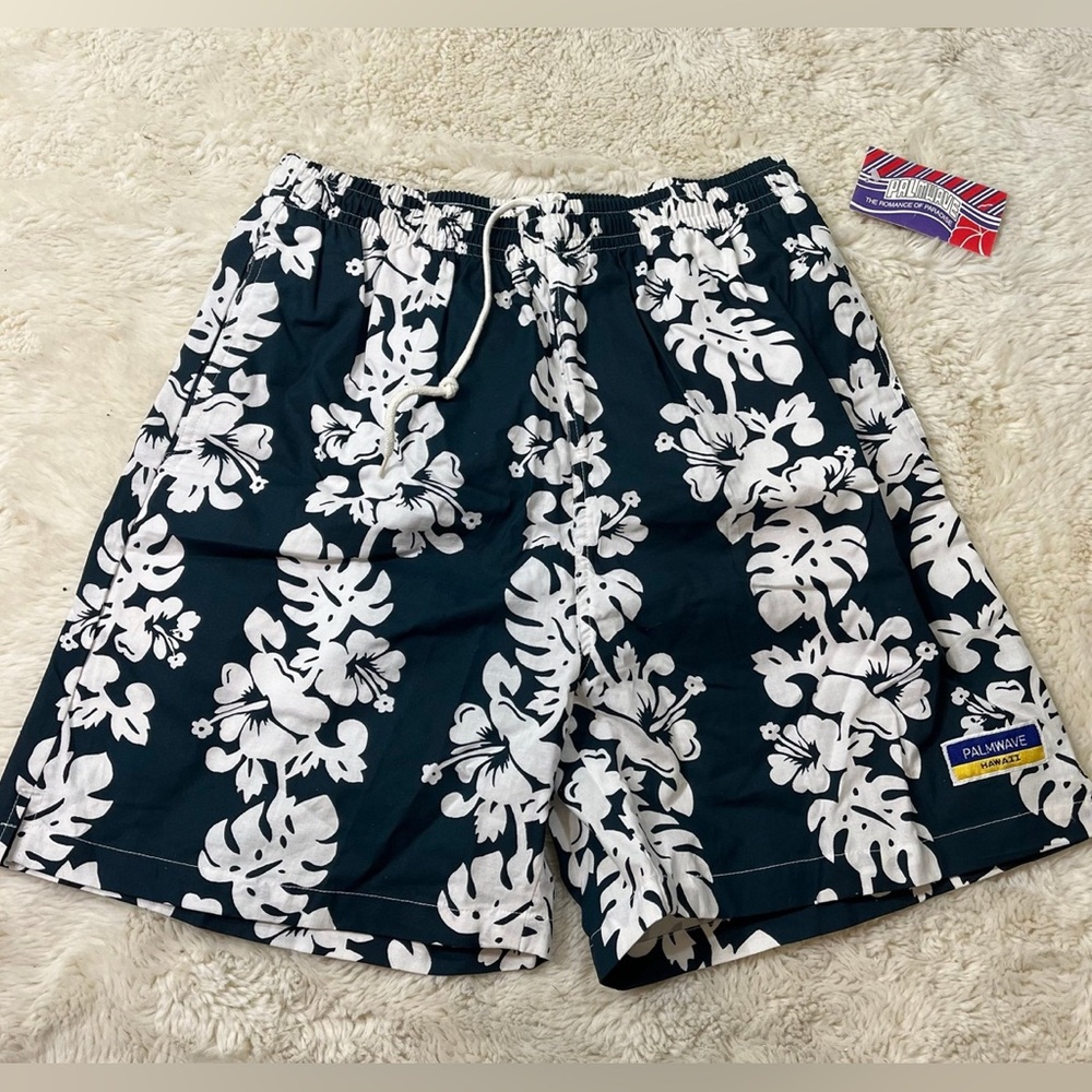 Palmwave NWT Hawaii Men's Lg Board Shorts Swim Trunks Floral Mesh Lining Pockets